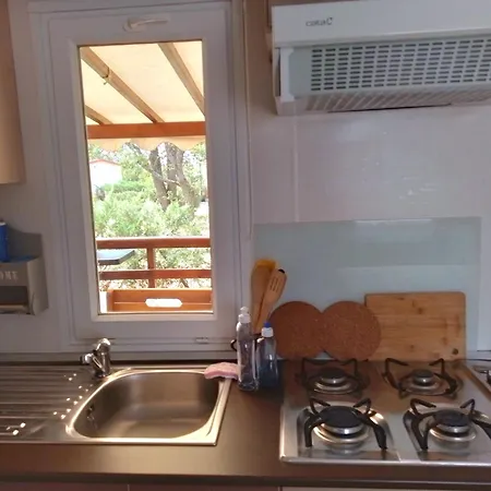 Camping, Mobil Equipe Proche Du De Croix Et Des Gorges Du Verdon *
